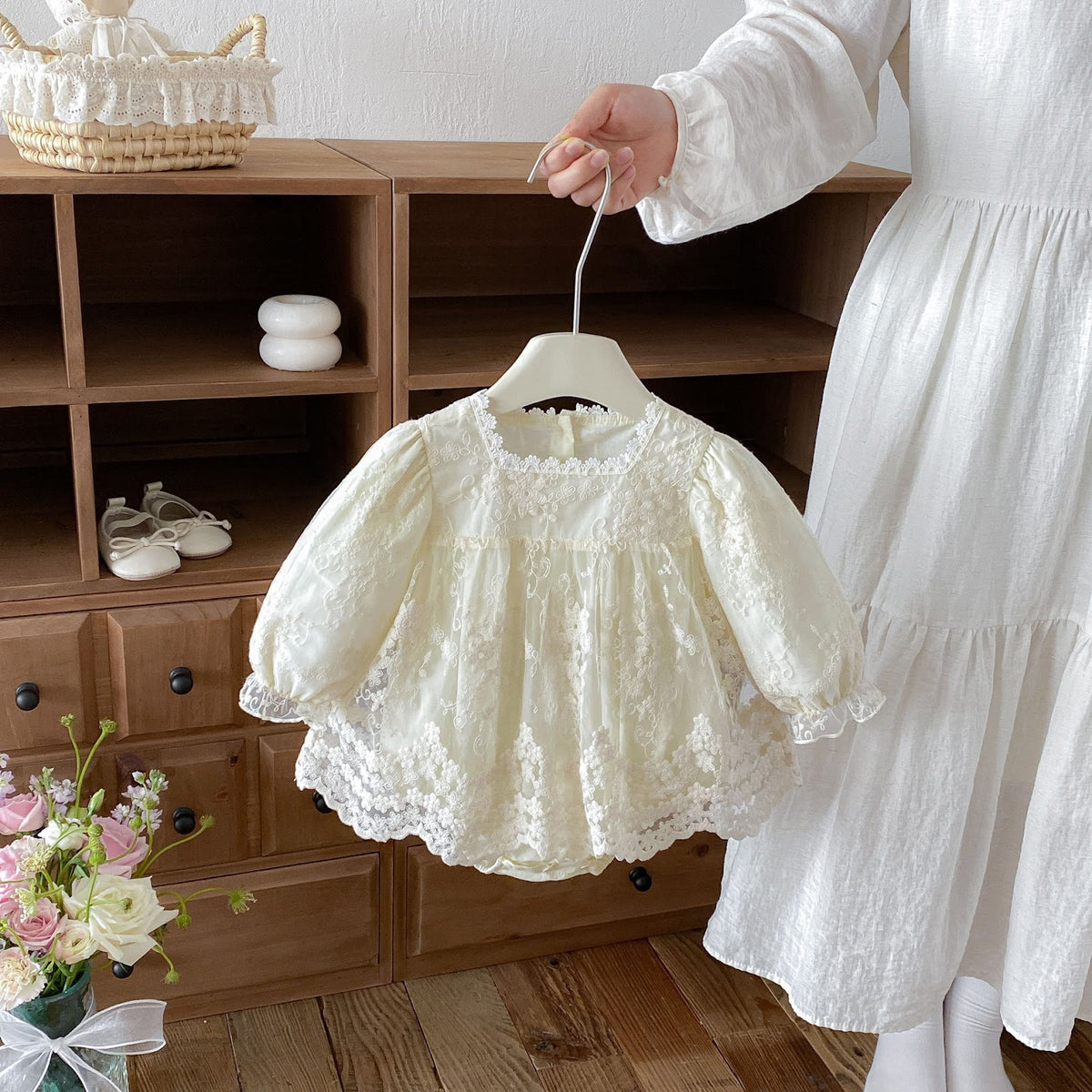Cream Floral Lace Square Neck Romper – TYM-FCN-021