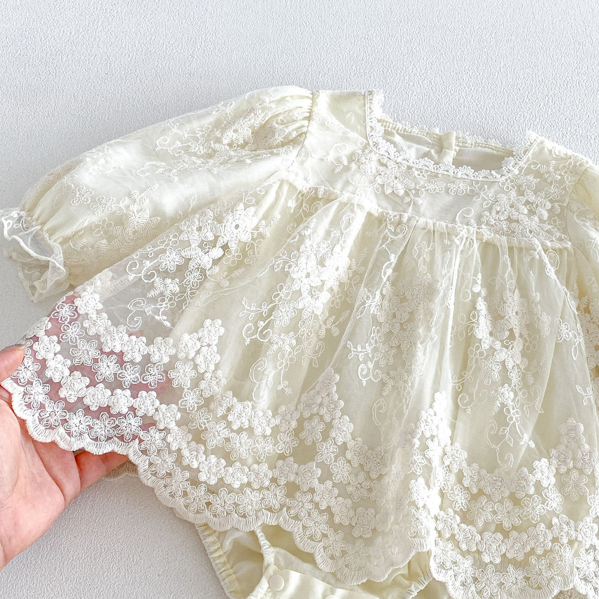 Cream Floral Lace Square Neck Romper – TYM-FCN-021