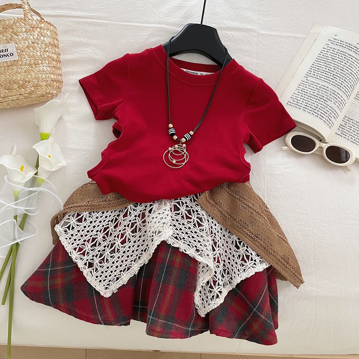 Red Cut-Out Top and Plaid Layered Skirt Set – TYM-YWL-001