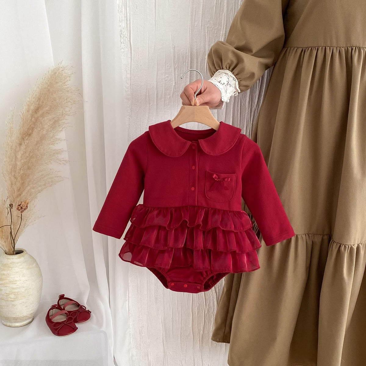 Red Peter Pan Collar Ruffle Romper – TYM-FCN-009