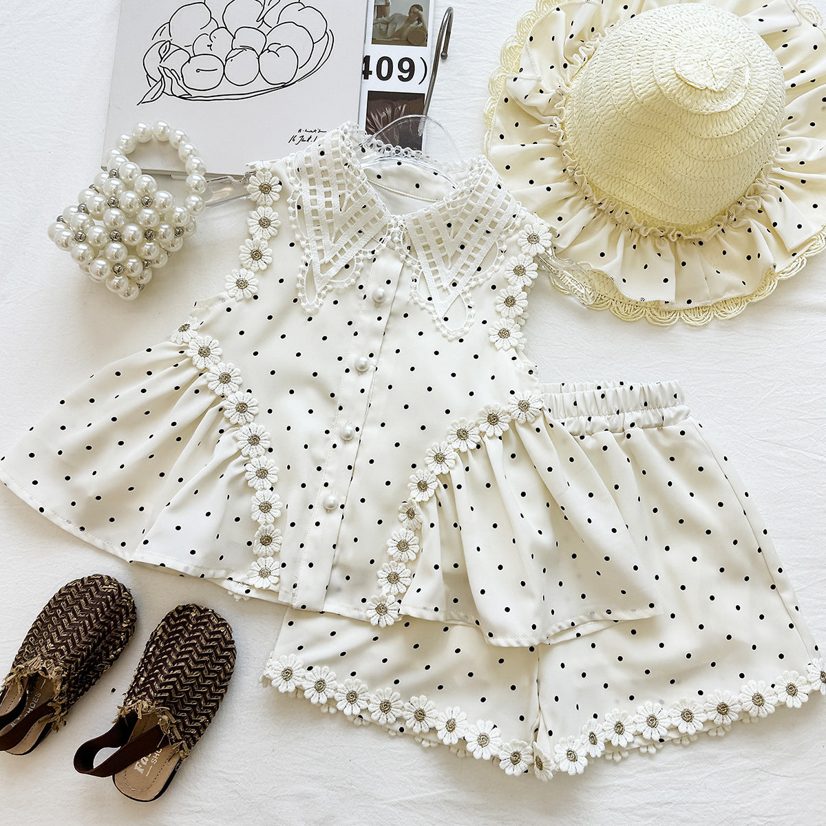 Cream Polka Dot Daisy Trim Lace Collar Top – TYM-YWL-048
