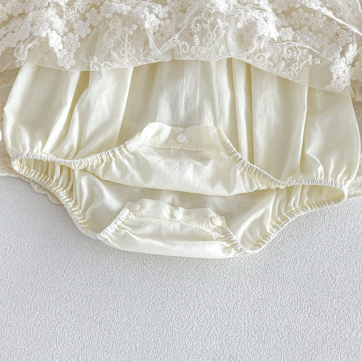 Cream Floral Lace Square Neck Romper – TYM-FCN-021