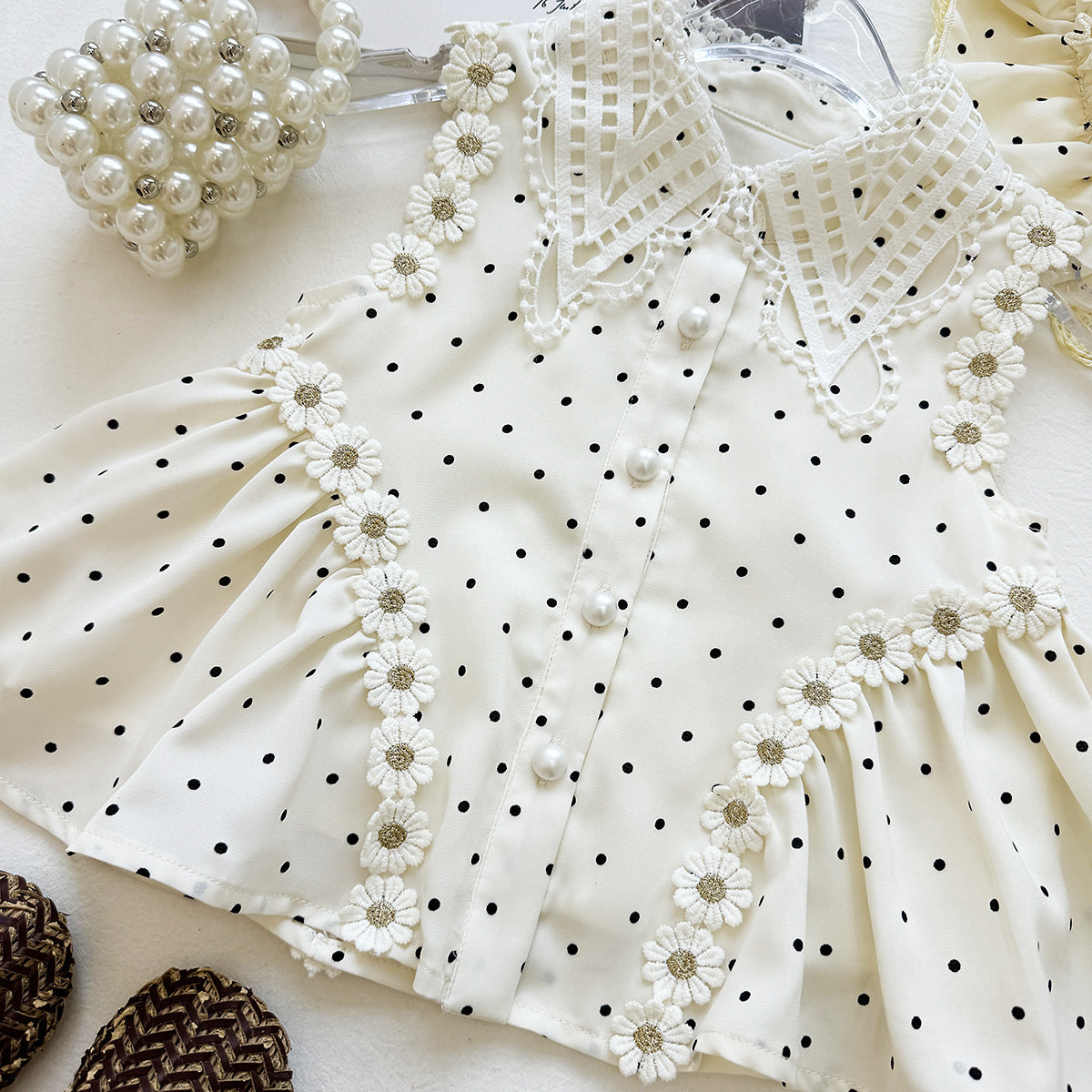 Cream Polka Dot Daisy Trim Lace Collar Top – TYM-YWL-048