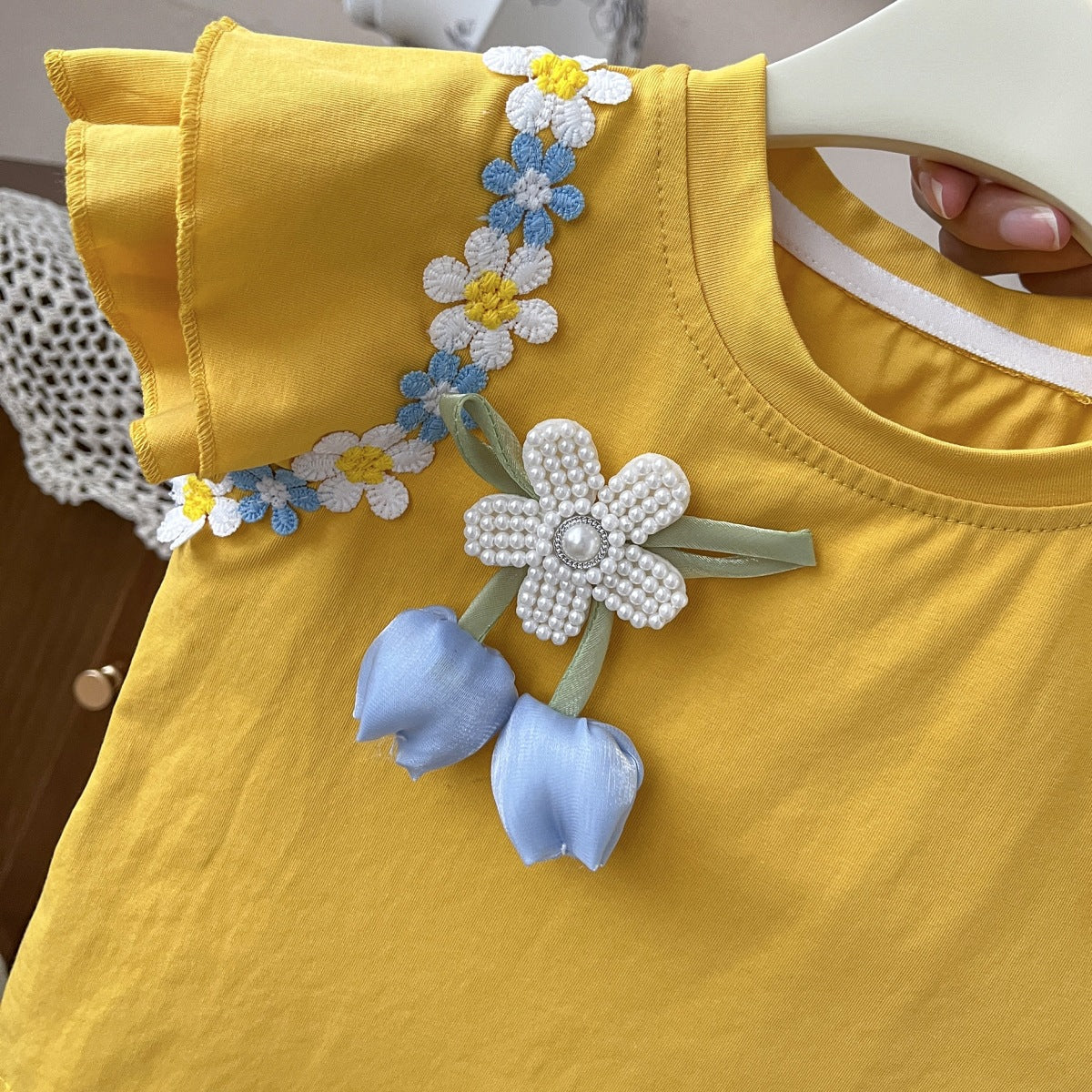 Yellow Daisy Trim Tee and Plaid Pleated Skirt Set – TYM-YWL-052