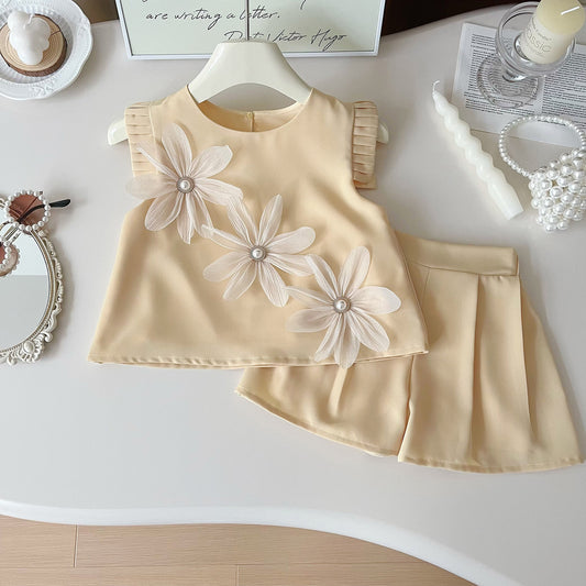 Beige 3D Pearl Flower Top and Pleated Shorts Set – TYM-YWL-063