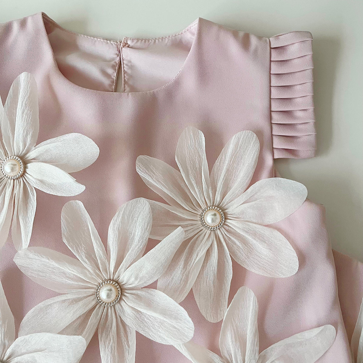 Pink 3D Pearl Flower Top and Skirt Set – TYM-YWL-027