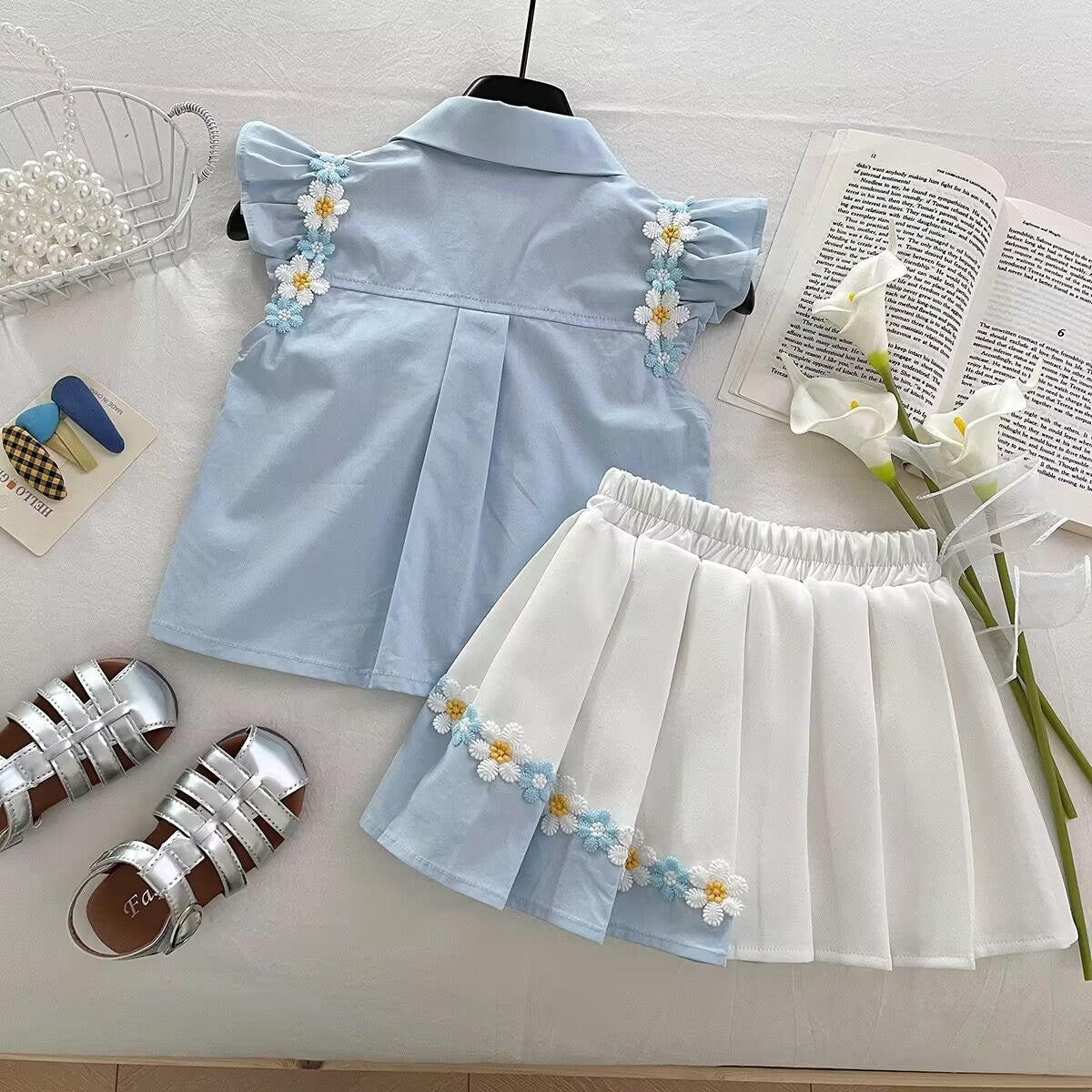 Blue Daisy Trim Shirt and Pleated Skirt Set – TYM-YWL-031