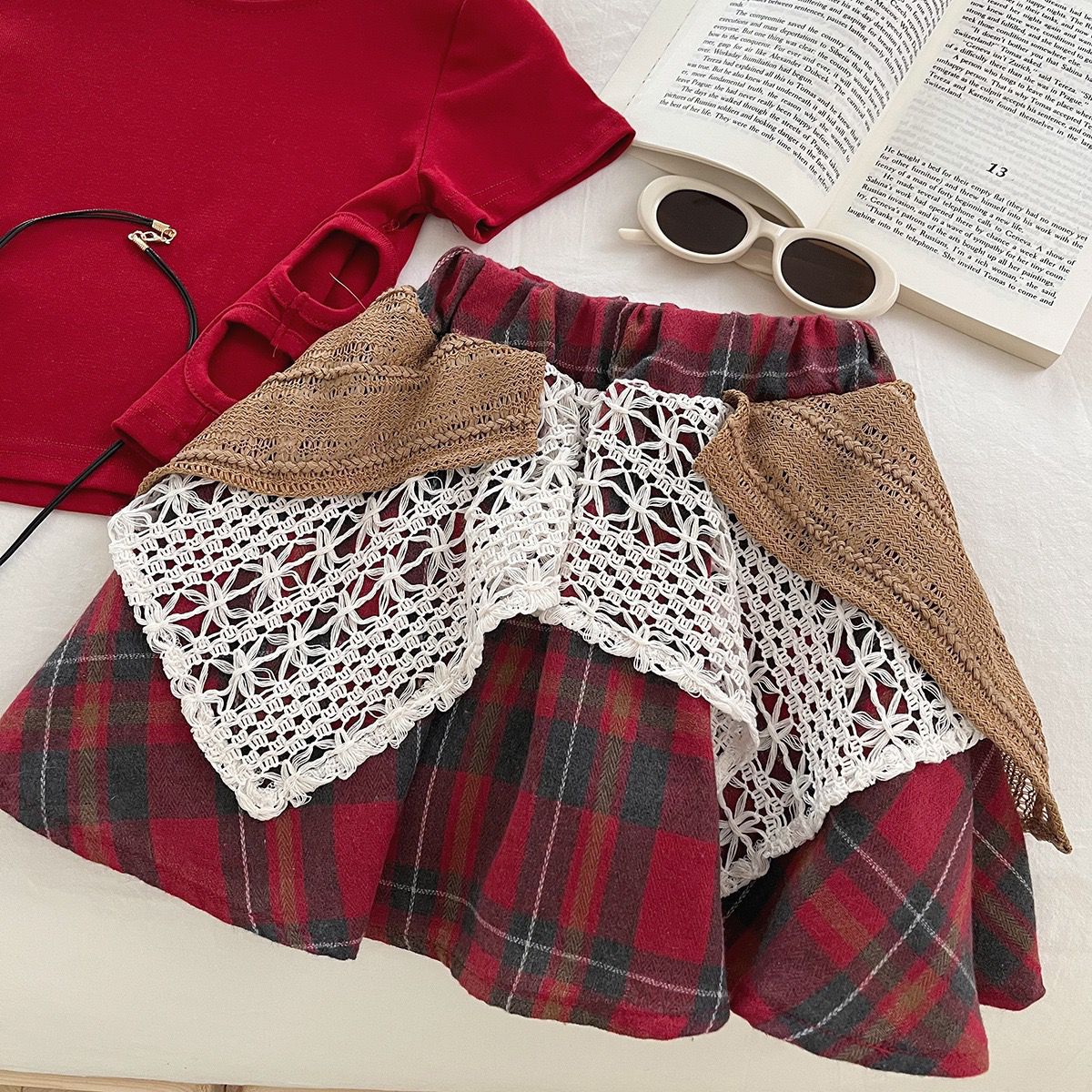 Red Cut-Out Top and Plaid Layered Skirt Set – TYM-YWL-001