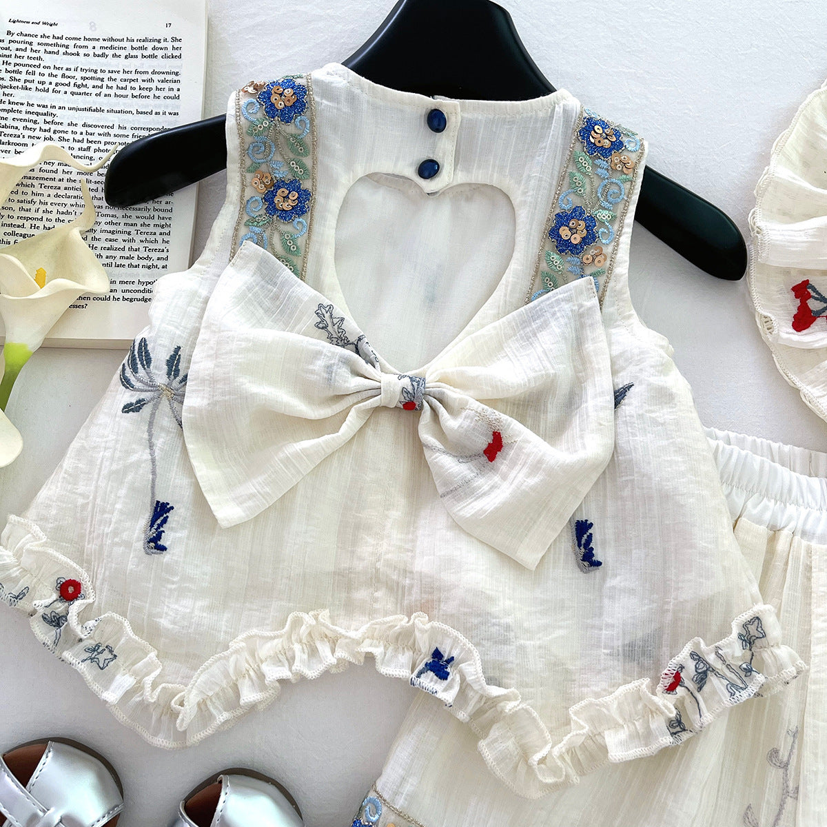 Cream Botanical Embroidered Shorts Set – TYM-WPB-002